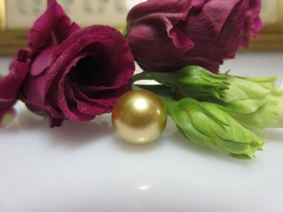 goldene Perlen