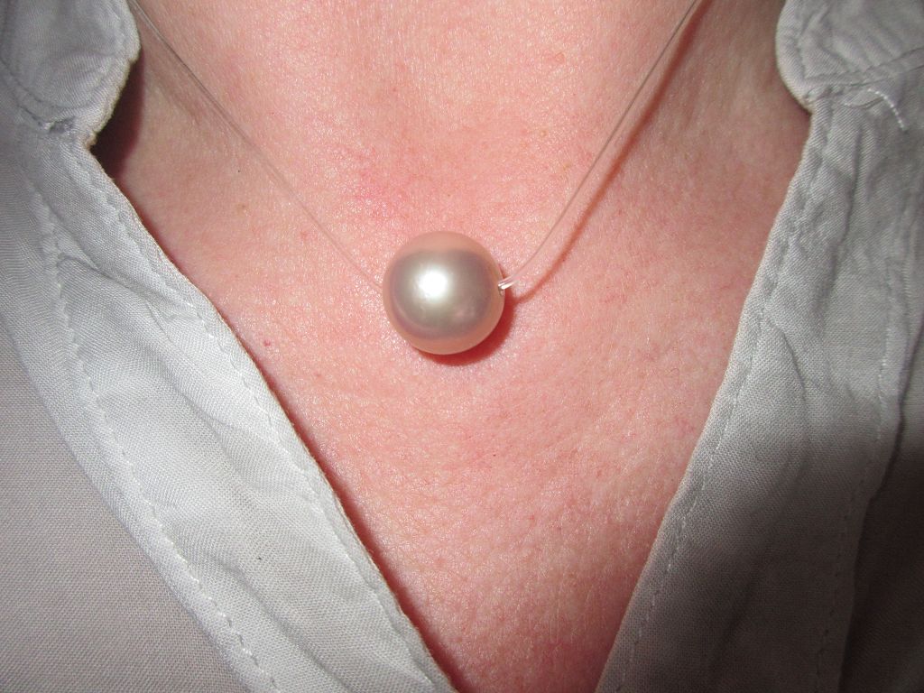 Perlenkette mit Gummischnur