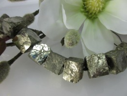 Pyrit Armbandstrang/ natürliche Kristallwürfel Schenkel 17mm