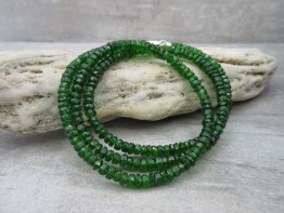 Chromdiopsid Halskette - der "grünste" Edelstein