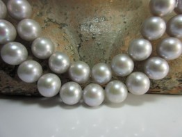 Perlen silbern 9mm rund sehr schöne Qualität Modell 1