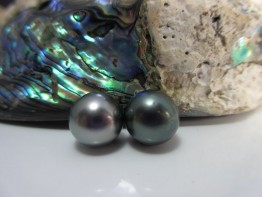 Perlen ungebohrt, 2 Stück 11,5-11,7mm Modell 97
