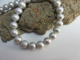 Perlenkette silber, Perlenstrang sehr schön  10,0-10,5mm Modell 5