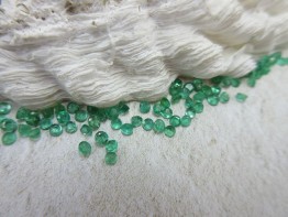 Smaragd facettiert Ural Durchmesser 2,3mm